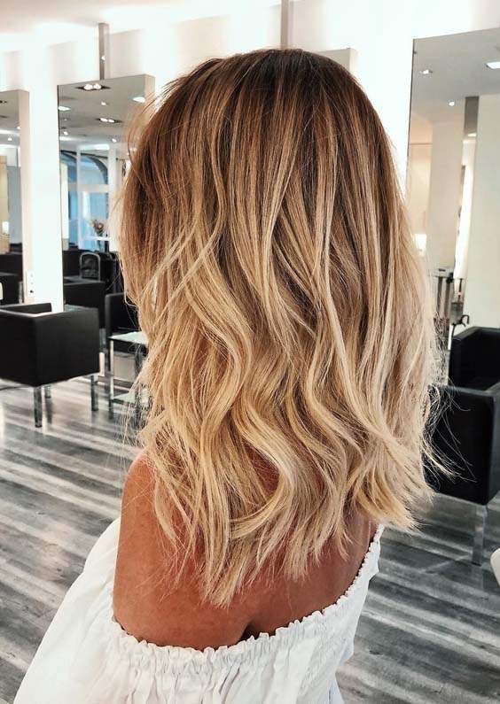 Gorgeous Golden Blonde Hair Color Ideas for Women 2018 ... (564 x 795 Pixel)