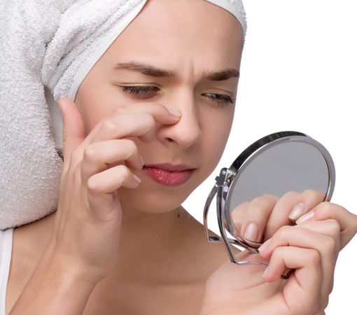 Natural-Treatments-to-remove-Blackheads